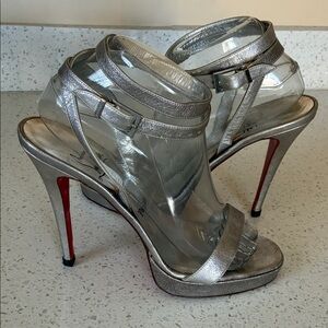 Christian Loubotin heel